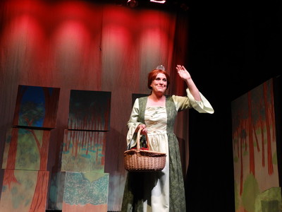 Production Photos photo 21